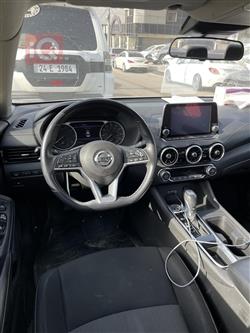 نیسان سێنترا